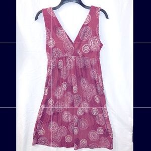 New York & Company Stretchy Casual Pink Dress. Size S.